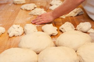 Konditori Valhall - Dagliga arbetet - Bröd & Bullar